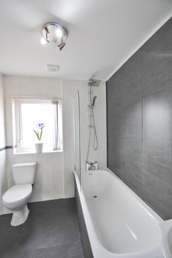 Anjore House - Modern Serviced Apartment In Belfast Eksteriør billede